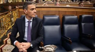 Sánchez intenta tapar el 'caso Ábalos' con un plan de 15 medidas contra la corrupción