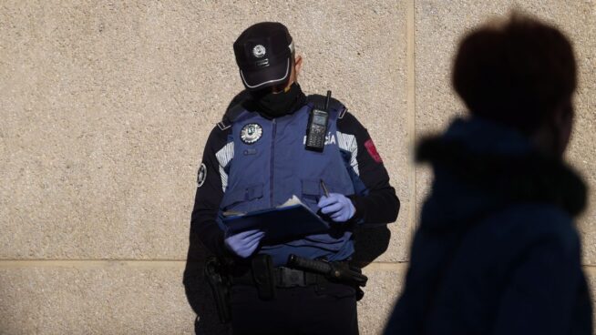 La autopsia del hombre estrangulado por un agente confirma que murió por falta de oxígeno