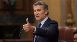 Feijóo llama «farsante» a Sánchez por su «ridículo» en la cumbre de la OTAN