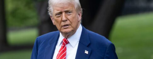 El Departamento de Estado de EEUU despide a más de 1.300 funcionarios