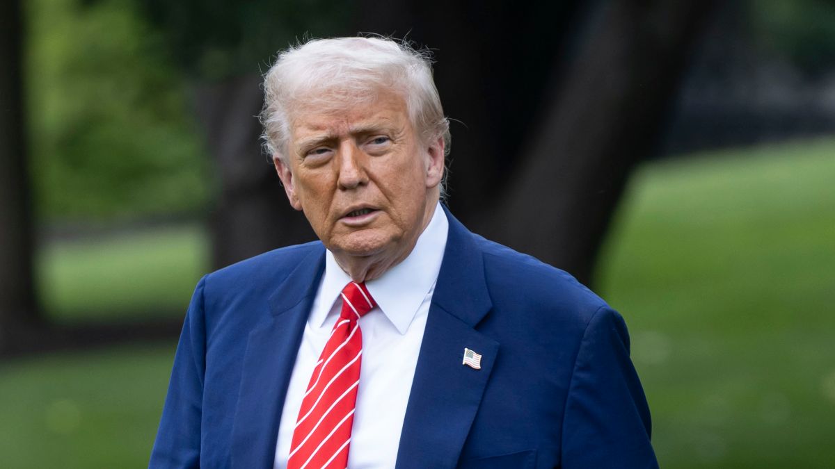 Trump anuncia aranceles individualizados a Filipinas, Argelia, Irak, Libia o Moldavia