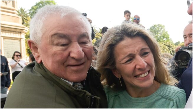 Suso, el maestro de Yolanda Díaz: tres hijos, unido a su nieta y su matrimonio con Carmela