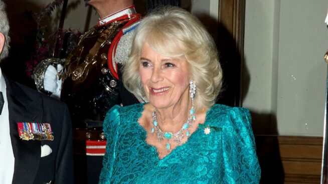 La reina Camila ha heredado este hábito de Isabel II en relación a su consumo de alcohol