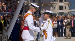El Rey entrega a la princesa Leonor la Gran Cruz del Mérito Naval con distintivo blanco