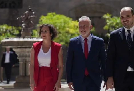 El Gobierno pacta con Cataluña la ruptura de la caja común de Hacienda