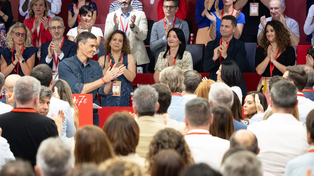 Sánchez esquiva su responsabilidad: pide perdón y lanza un plan contra la corrupción