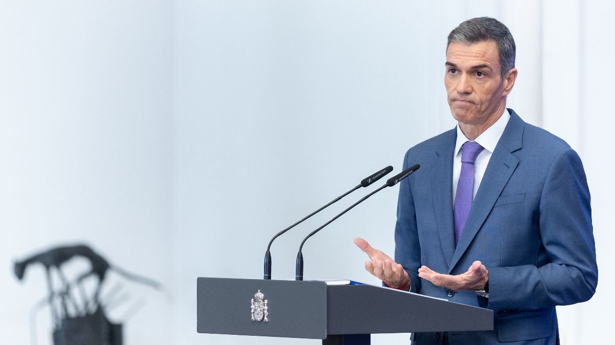 Un ayuntamiento de Tarragona denunciará a un DJ por «insultos» a Pedro Sánchez