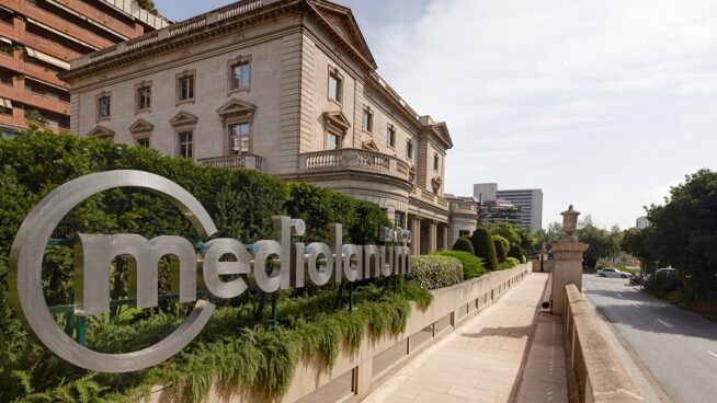 Banco Mediolanum vende su depositaría de fondos en España a BNP Paribas