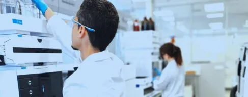 Life Sciences: un sector estratégico que exige atraer y fidelizar talento altamente cualificado