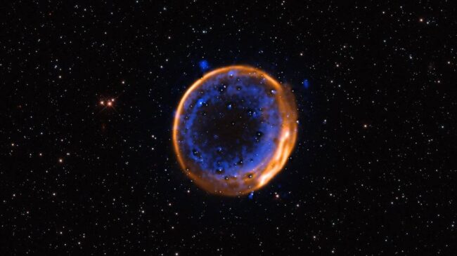 Algunas estrellas estallan dos veces antes de morir