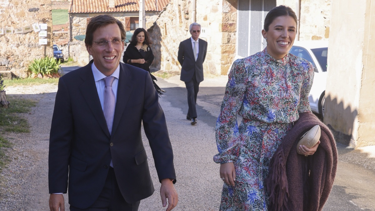 La capilla donde Teresa y Almeida bautizarán a Lucas: en la finca familiar y rodeada de caballos
