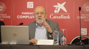 Tezanos cree que el 'caso Ábalos' podría ser un «montaje» porque el dinero no ha aparecido