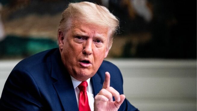 Epstein tira de Trump desde la tumba