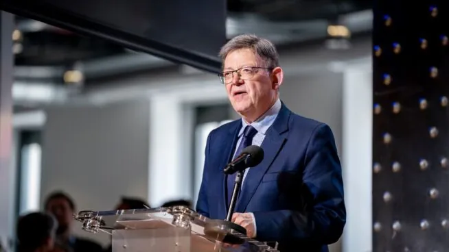 El PP valenciano reclama la salida de Puig en la OCDE tras el procesamiento de su hermano