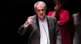 Exmagistrados renuncian a la máxima distinción judicial tras dársela el Gobierno a Zapatero