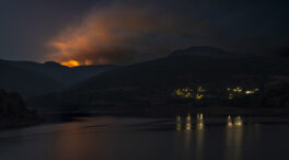 Un incendio calcina 700 hectáreas en Orense y ya es el más grande del verano en Galicia