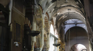 La Mezquita de Córdoba retoma visitas y actividades con normalidad salvo por la noche
