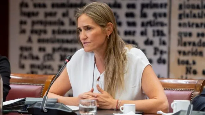 Aagesen defiende que el Gobierno realizó un despliegue «sin precedentes» contra los fuegos