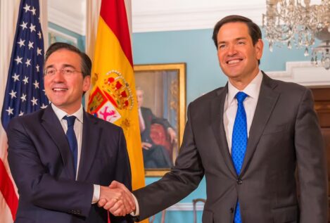 Albares gastó 93.000 euros en el viaje de un día a Washington para reunirse con Rubio