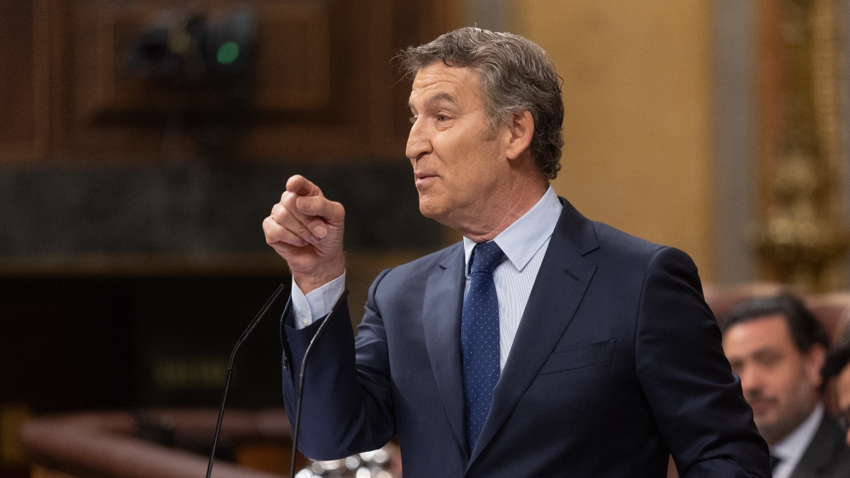 Feijóo culpa a Sánchez de llevar a España a «segunda división» en la cumbre sobre Ucrania