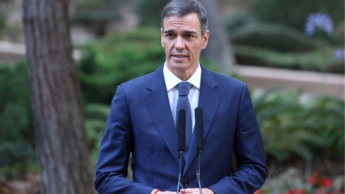 Sánchez manda su «cariño» al excomisionado de la dana tras su intento de suicidio