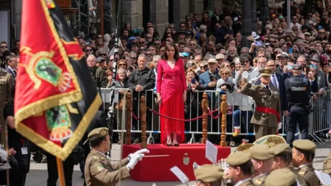 Defensa niega que prohibiese al Ejército estar en los actos del 2 de Mayo en Madrid