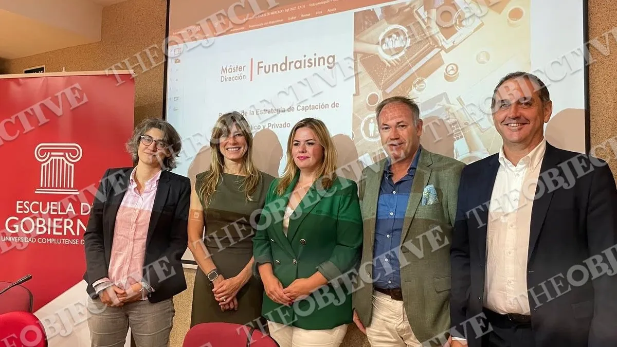 Un ‘padrino’ de la cátedra de Begoña Gómez se libra de la imputación en el ‘caso hidrocarburos’