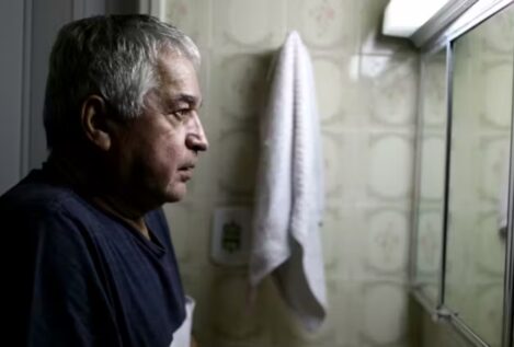 La biología explica por qué nos hacemos mayores de repente a los 44 y a los 60 años