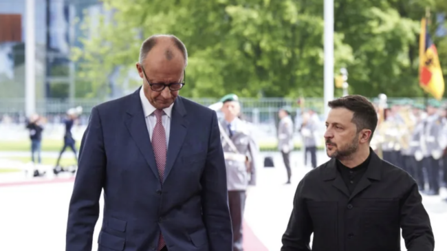 Merz asegura que «Ucrania está dispuesta a negociar cuestiones territoriales»