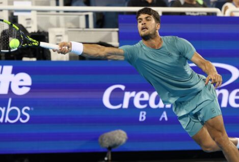 Alcaraz impone su jerarquía ante Rublev para meterse en semifinales de Cincinnati
