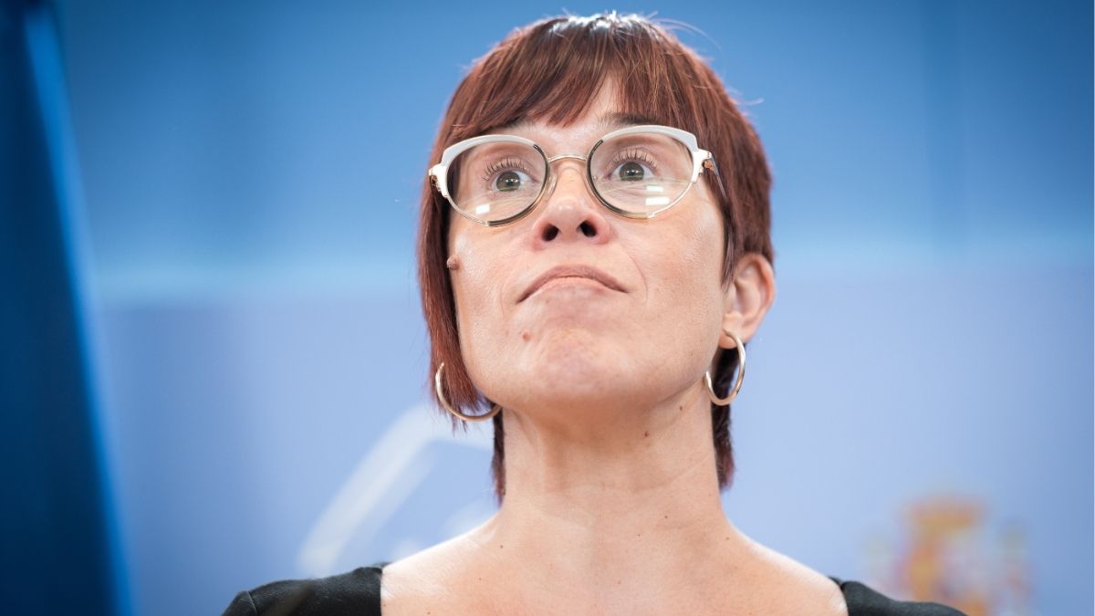 Compromís cree que Mazón intenta «comprar el silencio» de sus escoltas al condecorarles