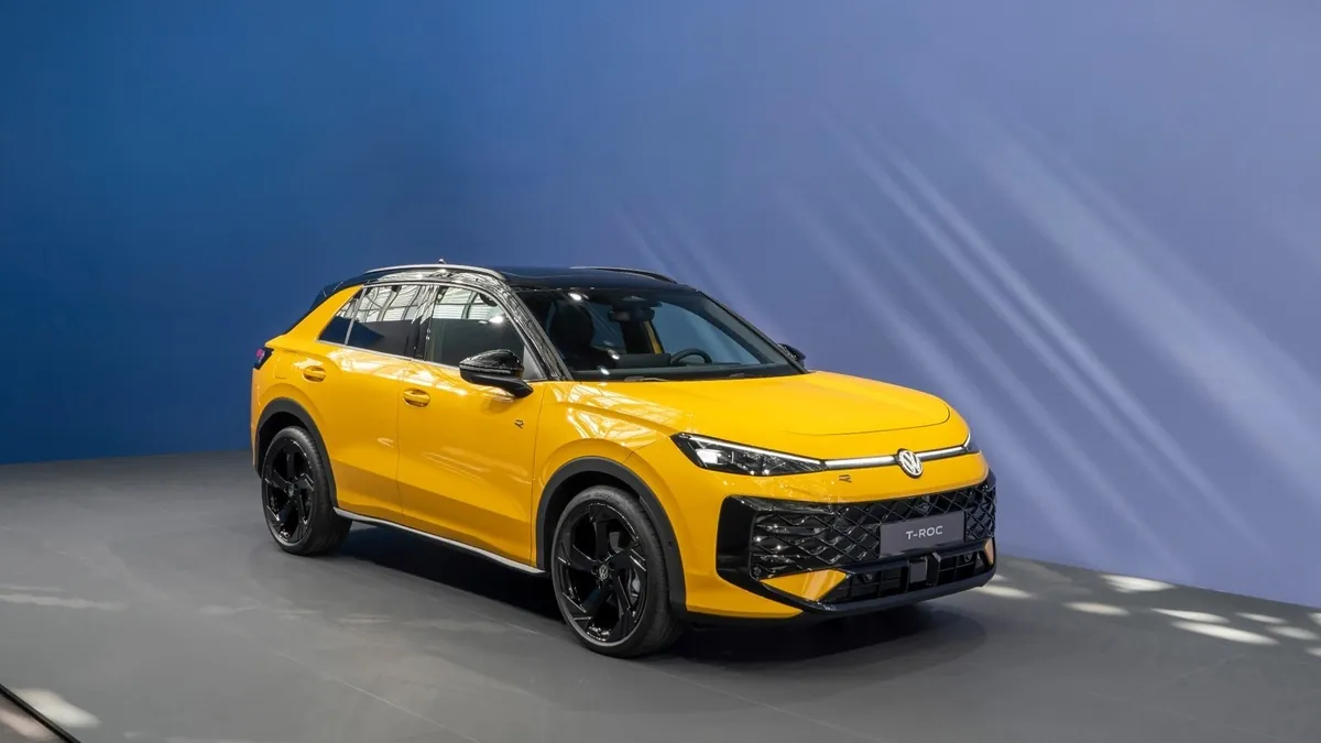 Volkswagen renueva el T-Roc con más espacio, motores híbridos y diseño más maduro