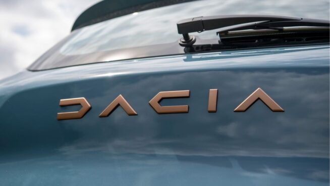 El Dacia Sandero vuelve a repetir en julio como el coche más vendido en España