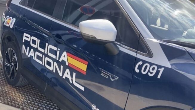 Detenida en Málaga por apuñalar a su pareja y él por romperle una botella en la cara