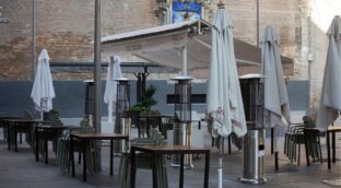 Detenido tras prender fuego a un bar de Sevilla por no ponerle mayonesa en un bocadillo