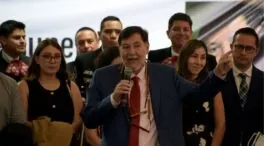 Dos senadores mexicanos se enfrentan a golpes al término de una sesión parlamentaria