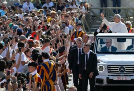 El Papa espera que la amenaza nuclear dé paso al diálogo y «la confianza en la fraternidad»