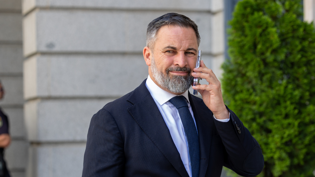 Abascal culpa a Sánchez y al barco Open Arms de la violación de una menor