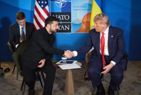Trump invita a Ucrania a golpear a Rusia: «Es difícil ganar sin atacar a un país de invasores»