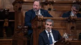 PP y Vox exigen actuar contra los ataques a comercios por no usar el catalán