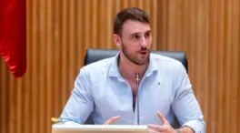 El PP exige al PSOE rectificar a un diputado que dijo que España necesita inmigrantes para «limpiar el culo a los abuelos»