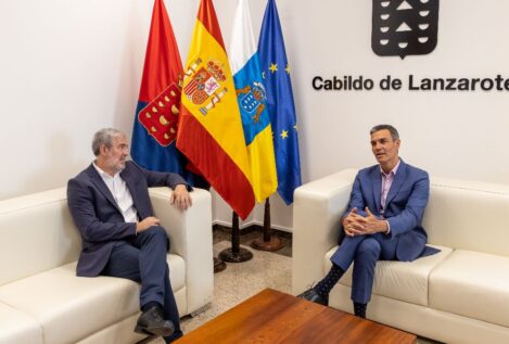 Clavijo insta a acelerar el traslado de menores a la península tras reunirse con Sánchez