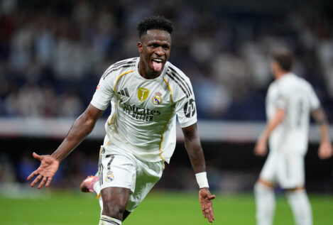 El Real Madrid remonta ante el Mallorca en casa con tres goles anulados a los blancos
