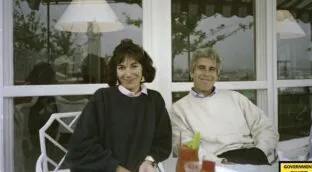 Un juez de EEUU autoriza desclasificar archivos sobre el caso de la expareja de Jeffrey Epstein