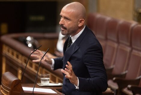 El PP ve a Gómez más cerca del «banquillo» y respalda investigar si tenía correo de Moncloa