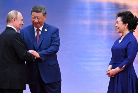 Xi Jinping escenifica la influencia china con una cumbre internacional junto a Putin y Modi
