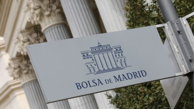 El Ibex 35 abre al alza y se lanza a por los 15.300 puntos tras la reunión de Trump y Zelenski