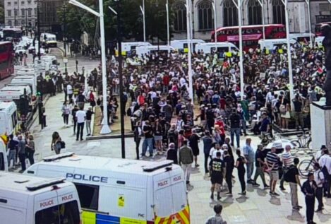 Una  protesta contra la ilegalización de Palestine Action deja más de 350 detenidos en Londres