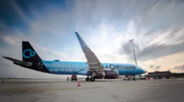 Viajar se polariza y tras las compañías aéreas de bajo coste crecen las de alto coste