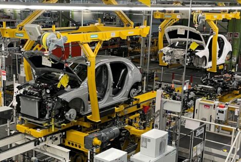 Un curioso botón en el móvil anima las ventas de coches en Andalucía